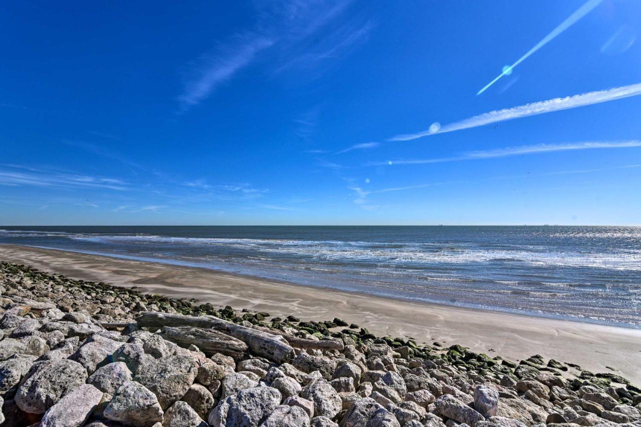 A-Frame Home With Deck - 2 Blocks To Surfside Beach! Екстер'єр фото